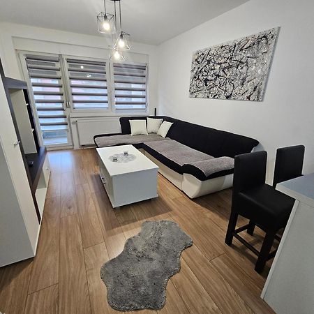 Apartamento Stan Na Dan Mici Brčko Exterior foto