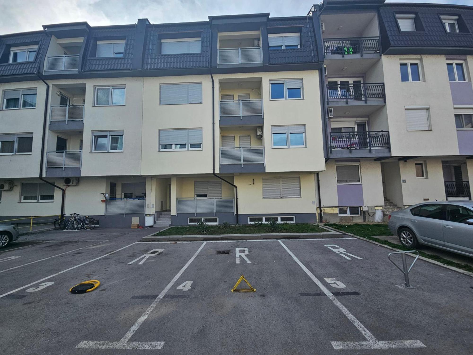 Apartamento Stan Na Dan Mici Brčko Exterior foto